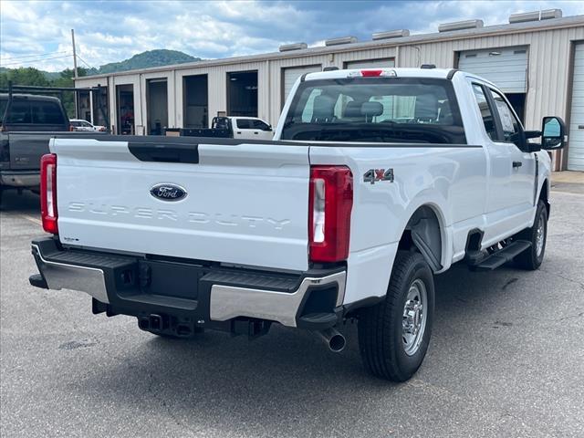 2025 Ford F-350 Super Duty XL