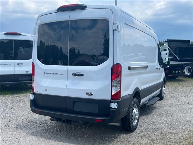 2025 Ford Transit 250
