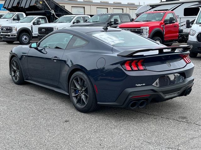 2025 Ford Mustang Dark Horse