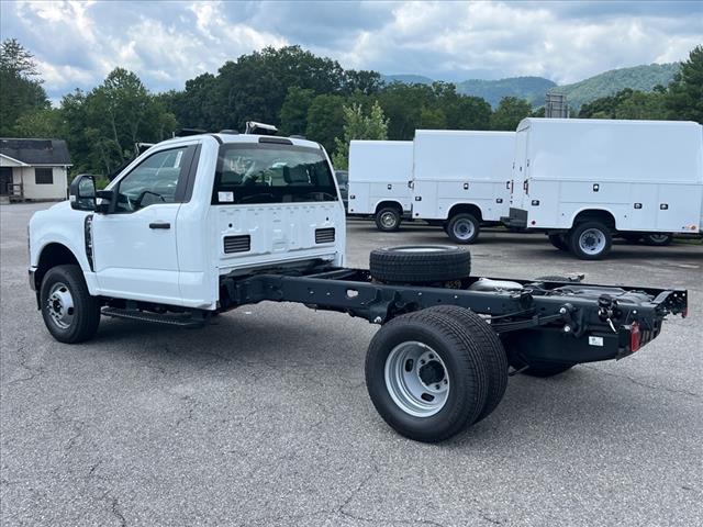 2025 Ford F-350 Super Duty XL DRW