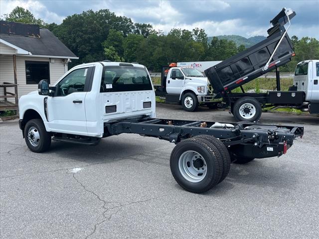 2025 Ford F-350 Super Duty XL DRW