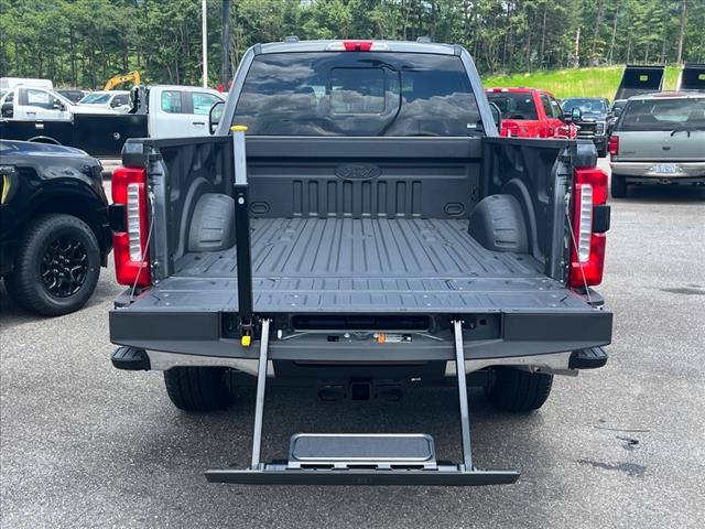 2025 Ford F-350 Super Duty Lariat