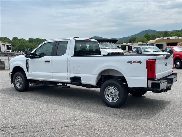 2025 Ford F-350 Super Duty XL