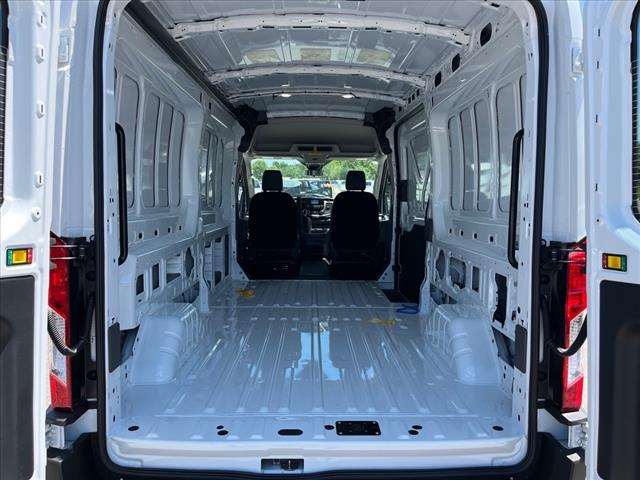 2025 Ford Transit 250
