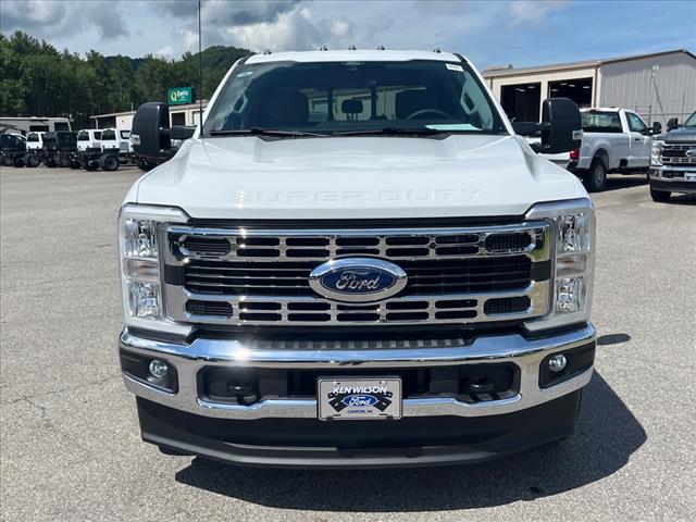 2025 Ford F-350 Super Duty XL DRW