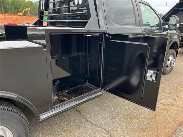2025 Ford F-350 Super Duty XL DRW