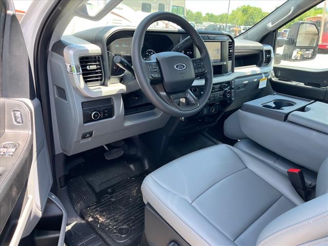 2025 Ford F-450SD XL DRW