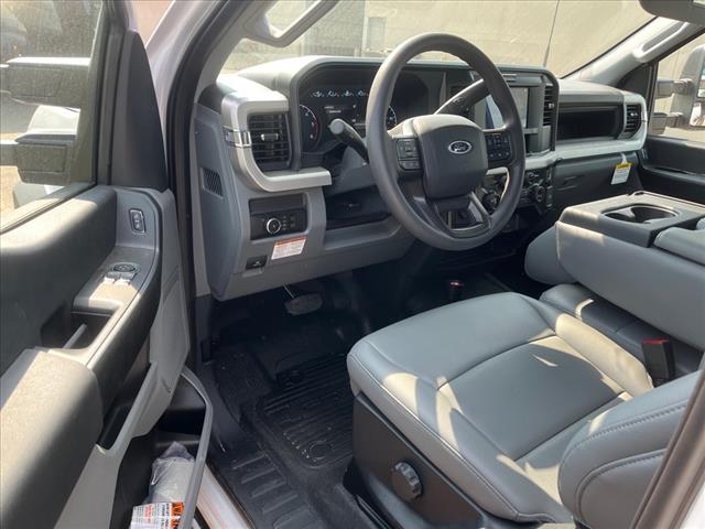 2025 Ford F-550SD XL DRW