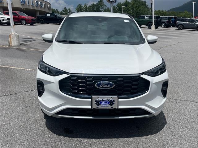 2025 Ford Escape Hybrid ST-Line Elite