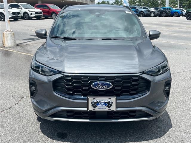 2025 Ford Escape Hybrid ST-Line Elite