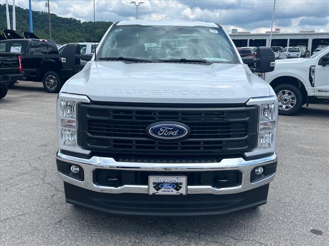 2025 Ford F-350 Super Duty XL