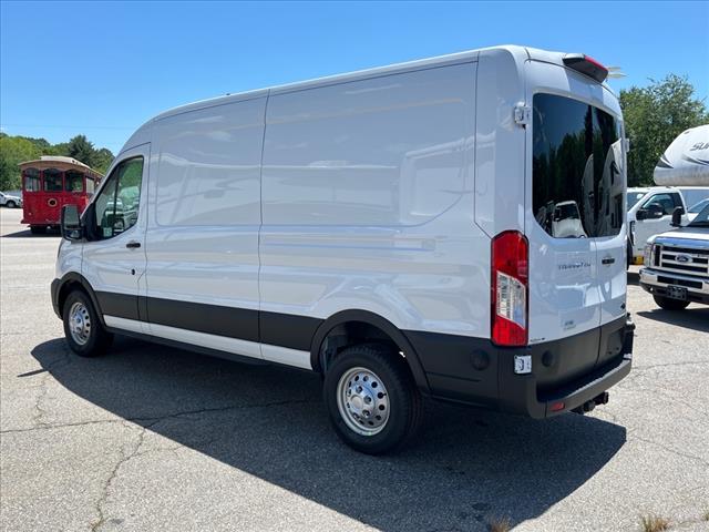 2025 Ford Transit 250