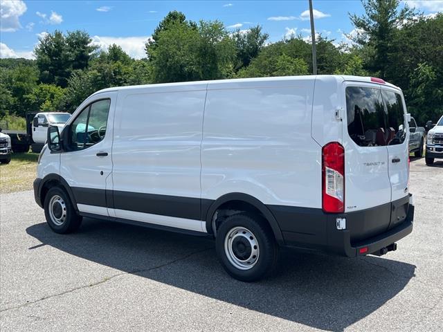 2025 Ford Transit Base