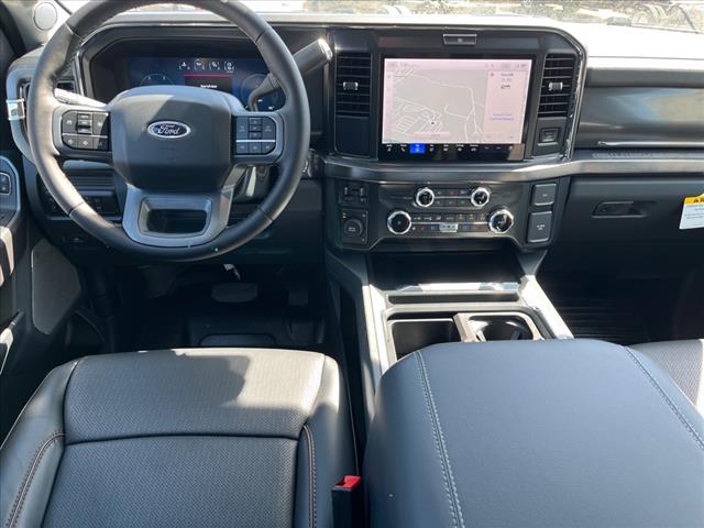 2025 Ford F-550SD Lariat DRW