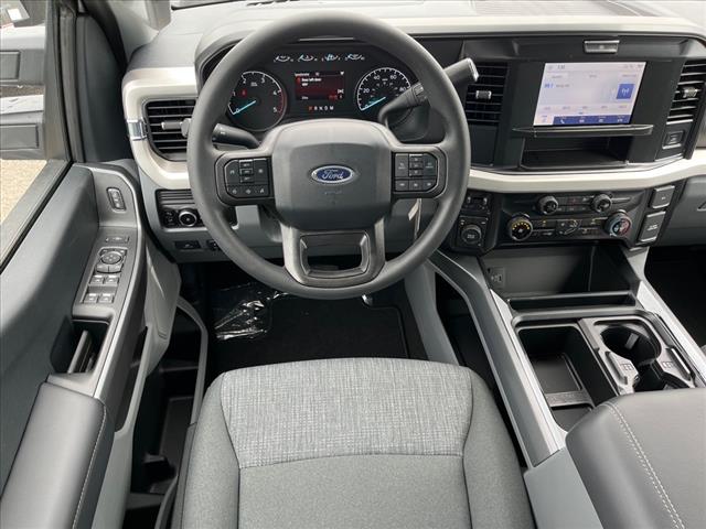 2025 Ford F-550SD XLT DRW