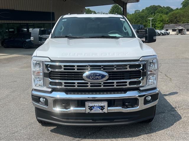 2025 Ford F-350 Super Duty XL