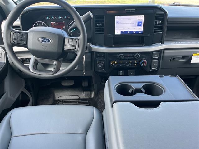 2025 Ford F-350 Super Duty XL DRW