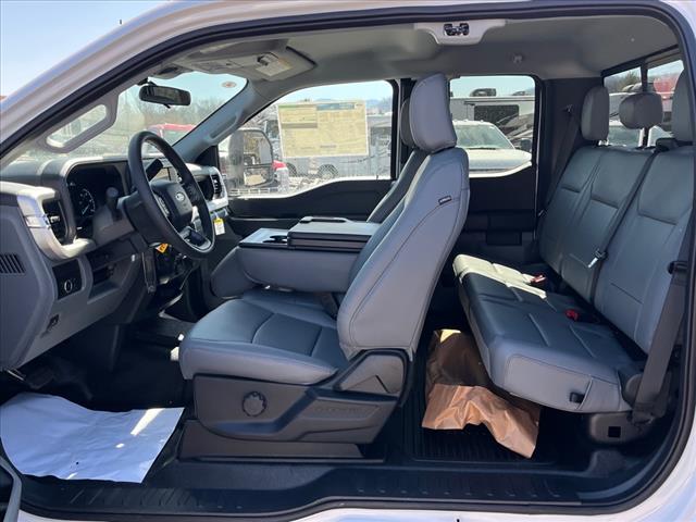 2025 Ford F-350 Super Duty XL DRW