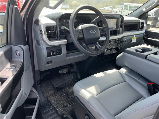 2025 Ford F-350 Super Duty XL DRW