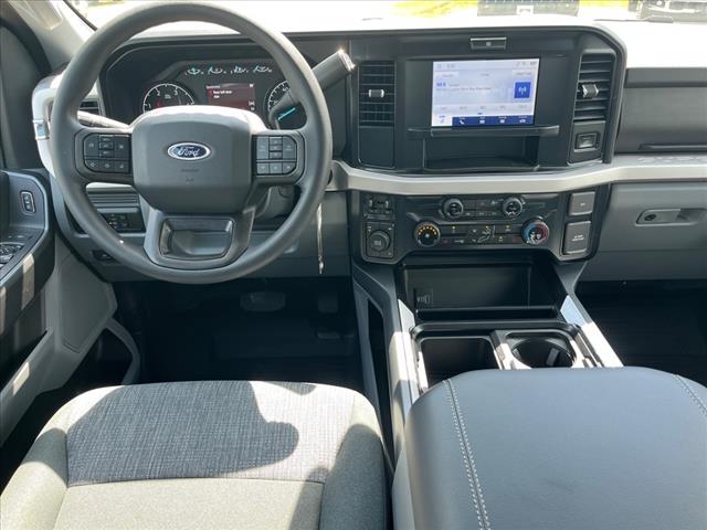 2025 Ford F-550SD XLT DRW