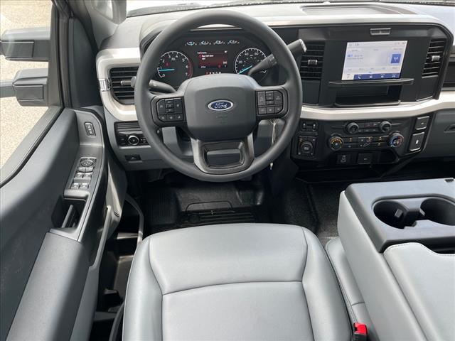 2025 Ford F-250 Super Duty XL