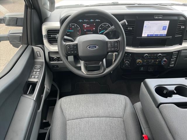 2025 Ford F-250 Super Duty XL