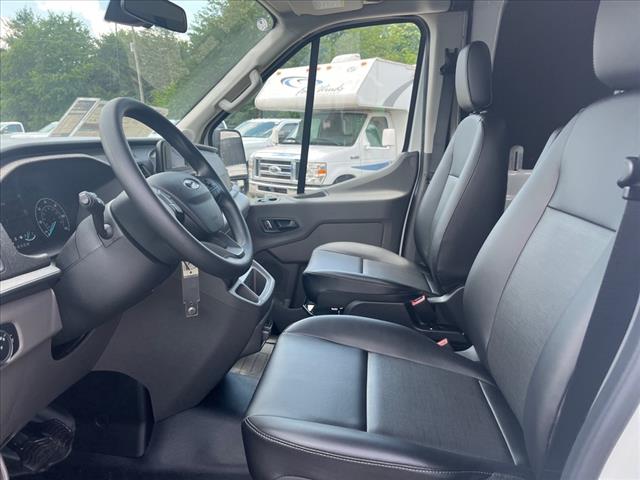 2025 Ford Transit 250