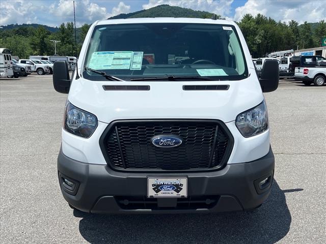 2025 Ford Transit Base
