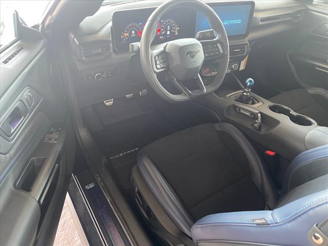 2025 Ford Mustang Dark Horse