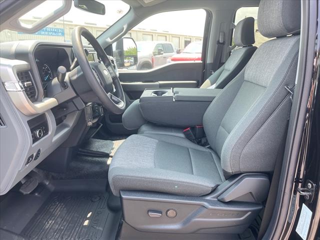 2025 Ford F-450SD XLT DRW