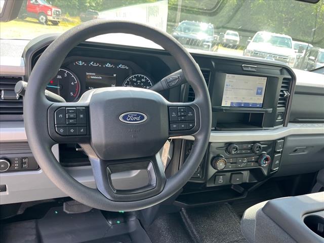 2025 Ford F-550SD XLT DRW