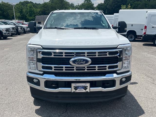 2025 Ford F-350 Super Duty XL