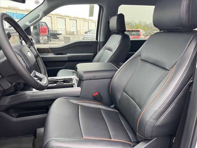 2025 Ford F-350 Super Duty Lariat DRW