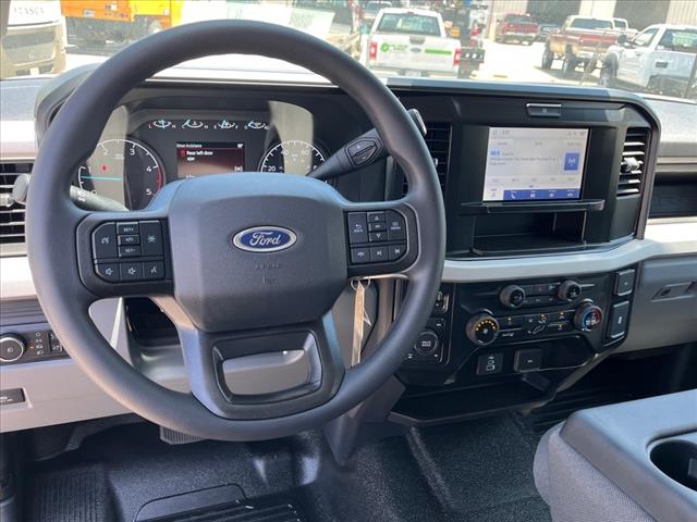 2025 Ford F-350 Super Duty XL