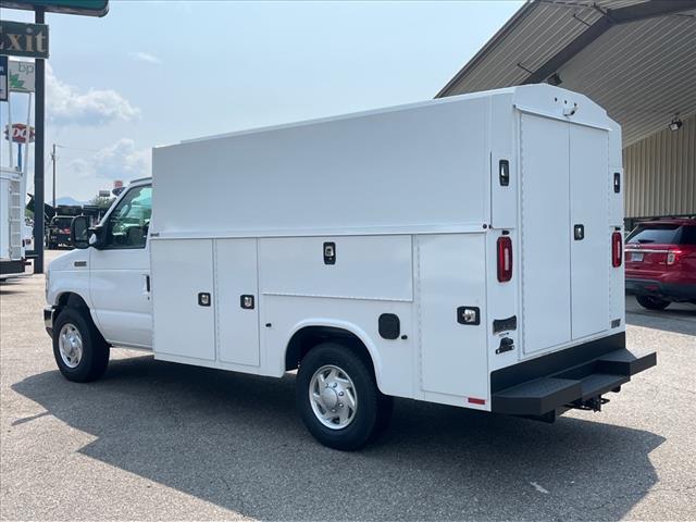 2026 Ford E-Series E-350 SD