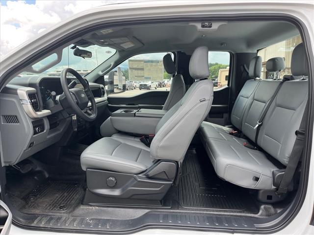 2025 Ford F-250 Super Duty XL