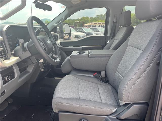 2025 Ford F-250 Super Duty XL