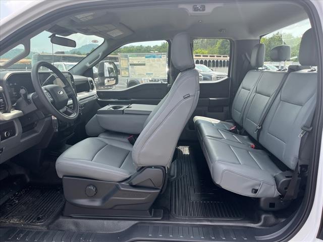 2025 Ford F-350 Super Duty XL