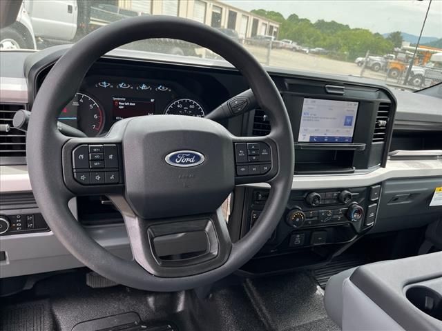 2025 Ford F-350 Super Duty XL