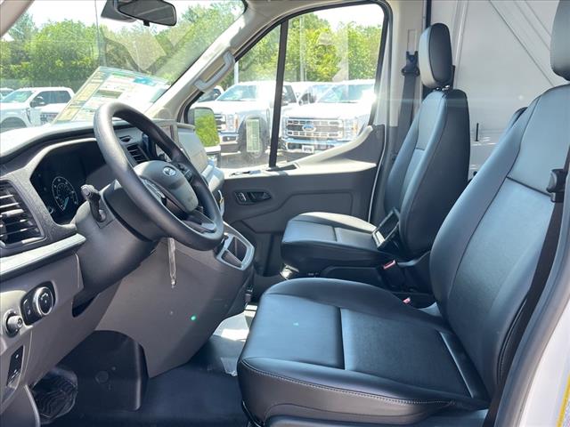 2025 Ford Transit 250
