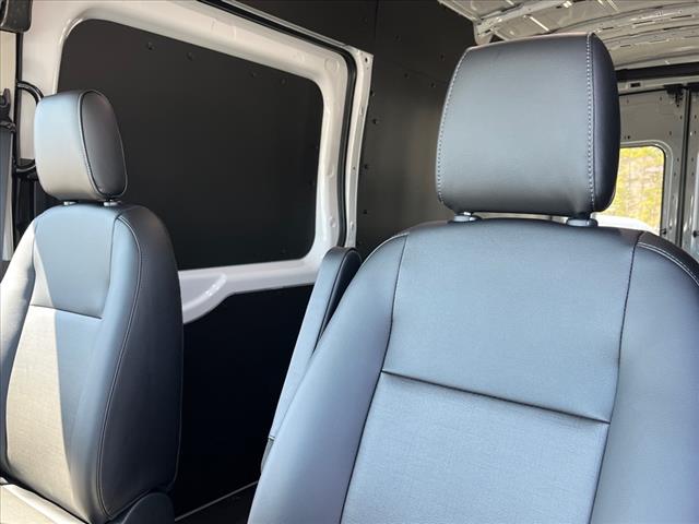 2025 Ford Transit Base High Roof