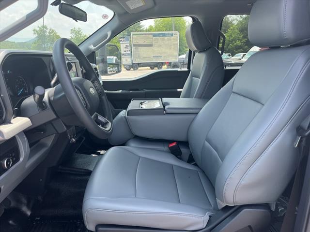 2025 Ford F-350 Super Duty XL DRW