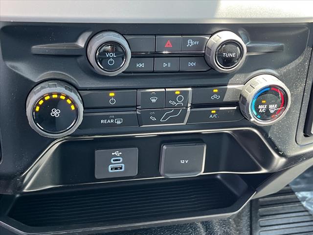 2025 Ford F-350 Super Duty XL