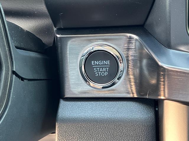 2025 Ford F-550SD Lariat DRW
