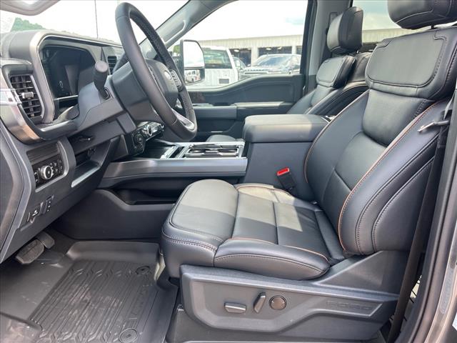 2025 Ford F-350 Super Duty Lariat