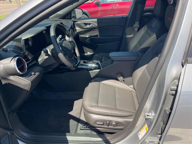 2025 Chevrolet Trax RS