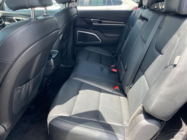 2023 Kia Telluride LX