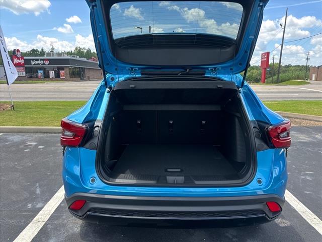 2025 Chevrolet Trax RS