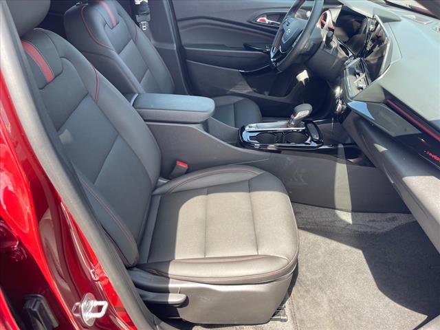 2025 Chevrolet Trax RS