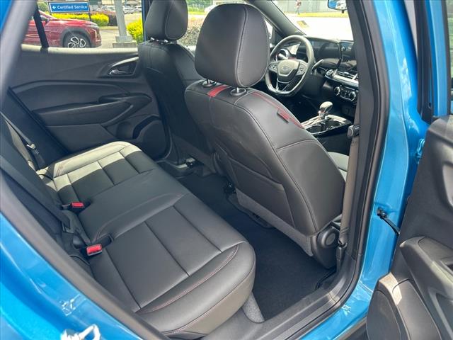 2025 Chevrolet Trax RS